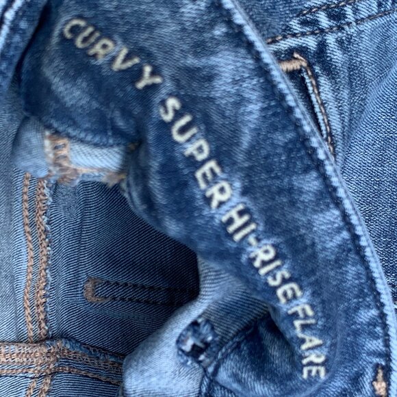 American Eagle Outfitters Next Level Stretch Curvy Super Hi-Rise Flare Jeans Sz2 - Picture 14 of 16